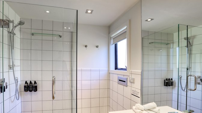 Garden Court Suites & Apartments