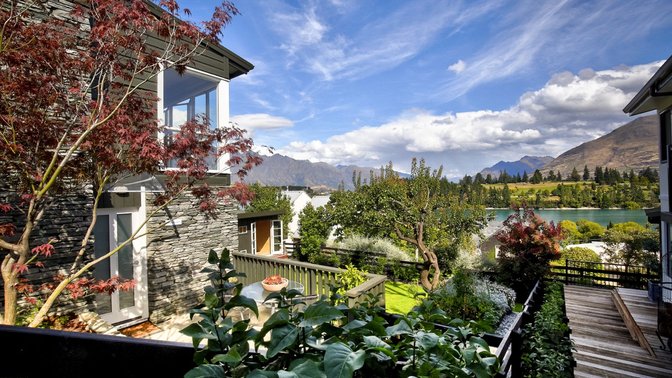 Stay of Queenstown
