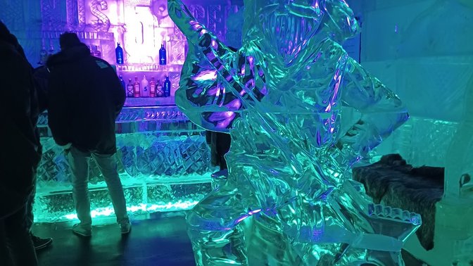 Minus 5° ICE BAR