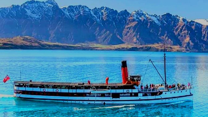 RealNZ | TSS Earnslaw Lake Cruises
