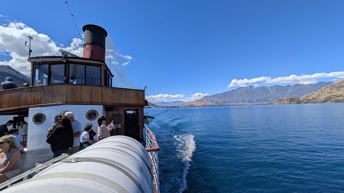 RealNZ | TSS Earnslaw Lake Cruises