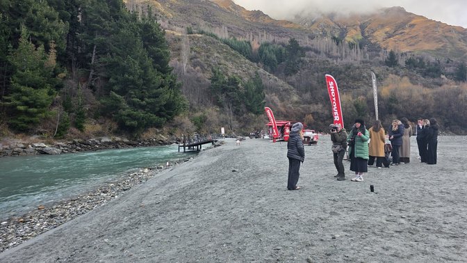Shotover Jet