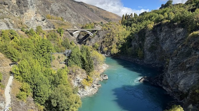 Kawarau Gorge Suspension Bridge