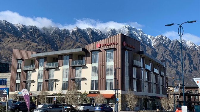 Ramada Suites by Wyndham Queenstown Remarkables Park