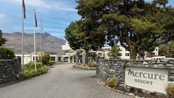 Mövenpick Queenstown