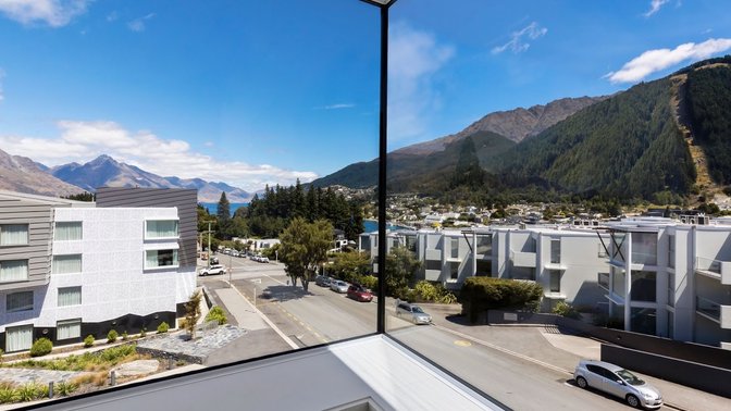 voco Queenstown by IHG