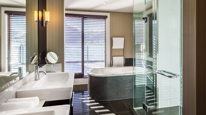 Hilton Queenstown Resort & Spa