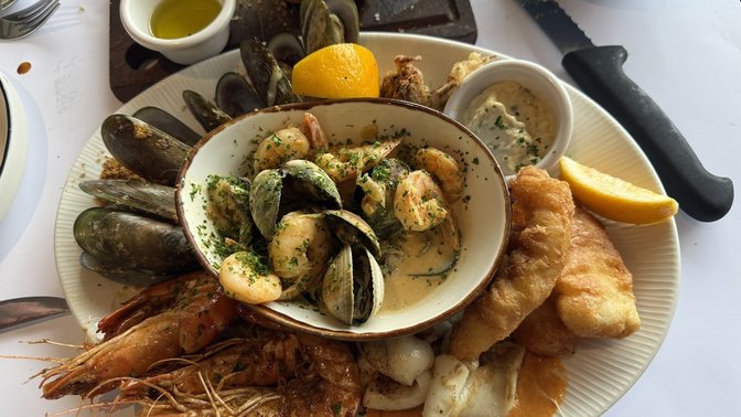 Finz Seafood & Grill