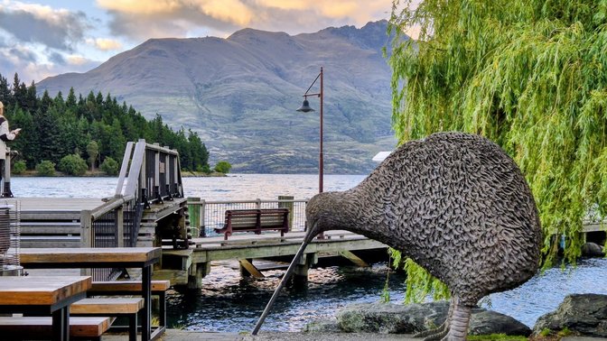 RealNZ Visitor Centre Queenstown