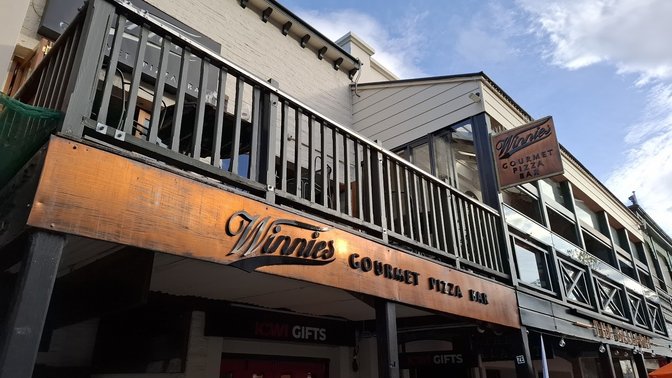 Winnies Gourmet Pizza Bar