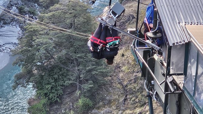 Shotover Canyon Swing