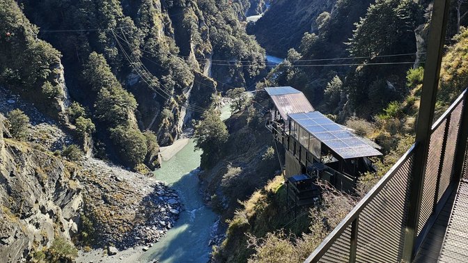 Shotover Canyon Swing