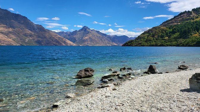 Sunshine Bay Track
